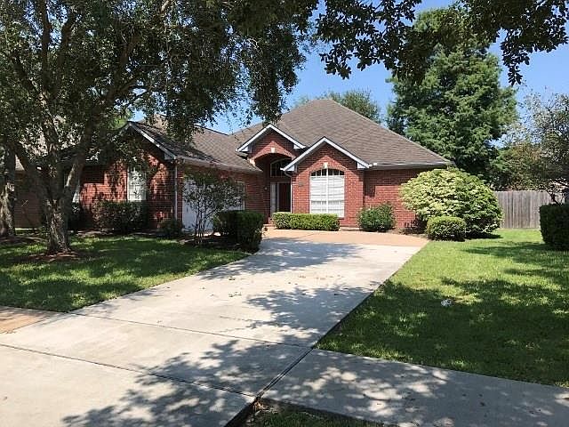 1st image of 116 Crimson Bay Dr