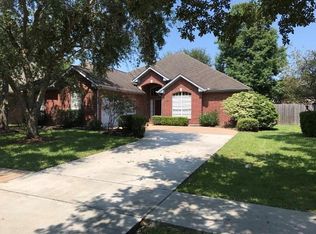 116 Crimson Bay Dr, League City, TX 77573