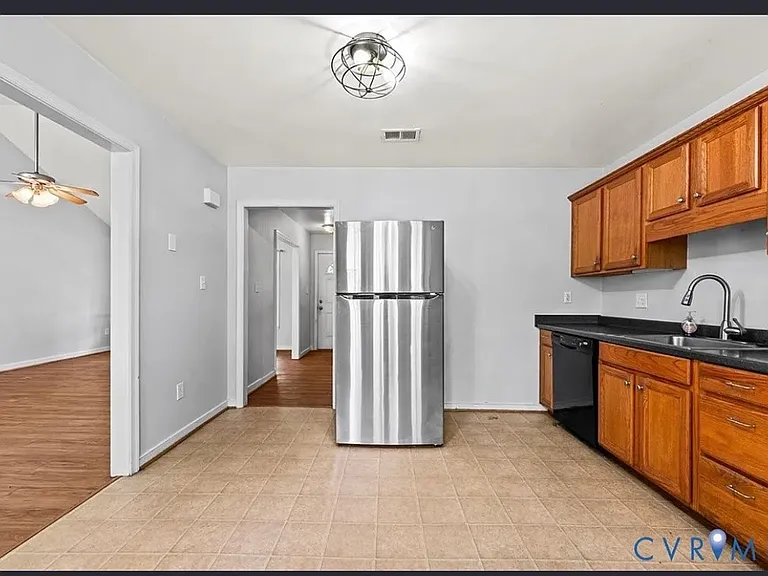 7500 Flag Tail Dr — Photo 10
