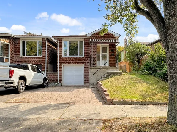 15 Thistlewaite Cres, Toronto, ON M1S 3Y8