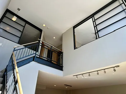 9 W Franklin Ave #306 — Photo 15