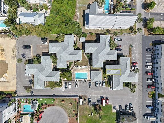 4th image of 64 Cross Creek Rd Unit 8-A