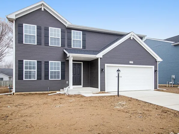 3223 Falling Oak Dr, Mishawaka, IN 46544