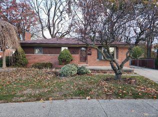 34014 Kennedy St, Westland, MI