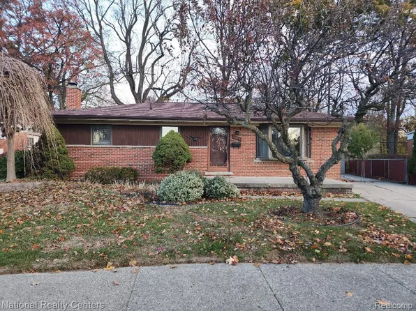 34014 Kennedy St, Westland, MI 48185