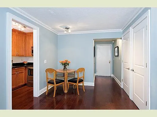 Sold by Stribling | media 20