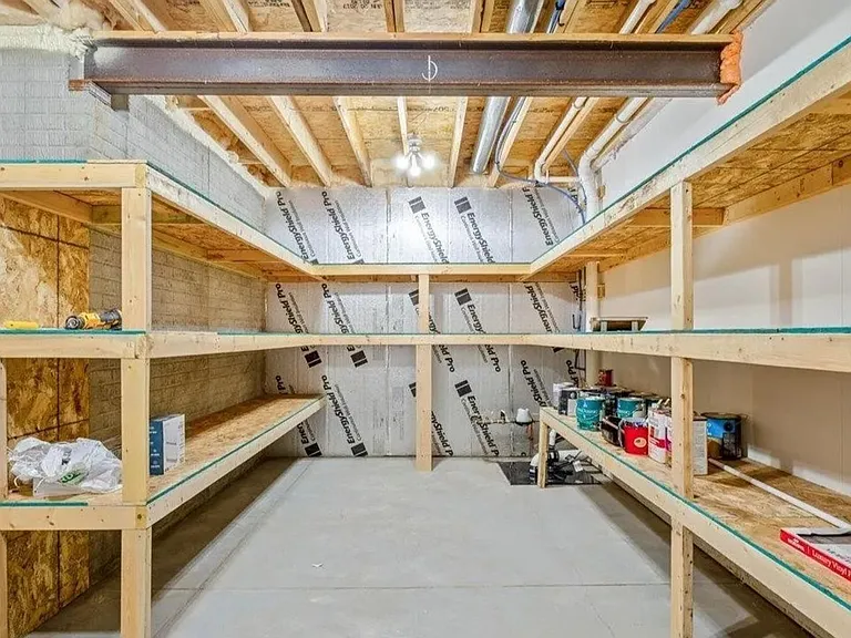2602 Fountain Cir — Photo 31