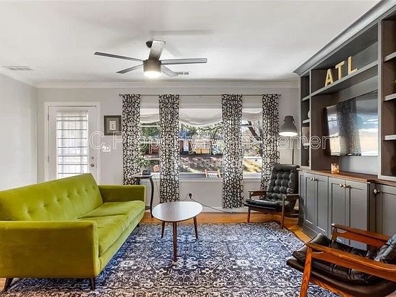 4th image of 2968 Catalina Dr