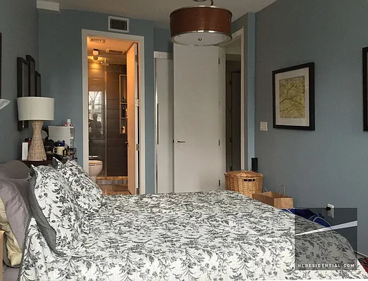 Rented by Highline Residential | media 32