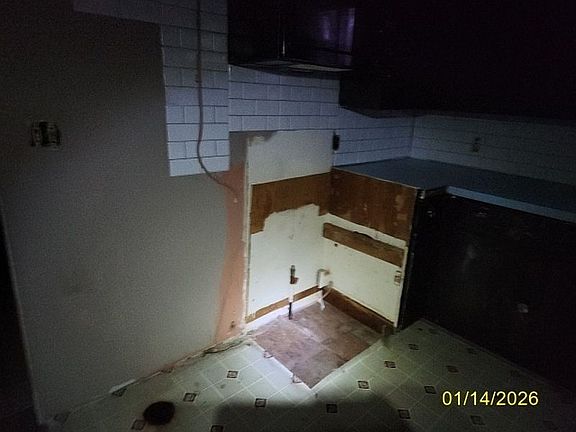4th image of 1203 36th Ave