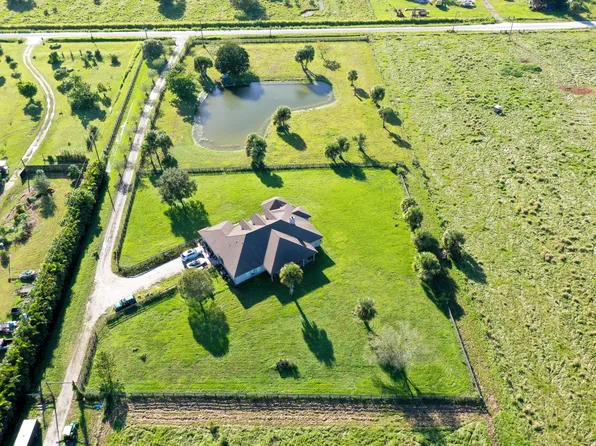 4400 Mccarty Road, Fort Pierce, FL 34945