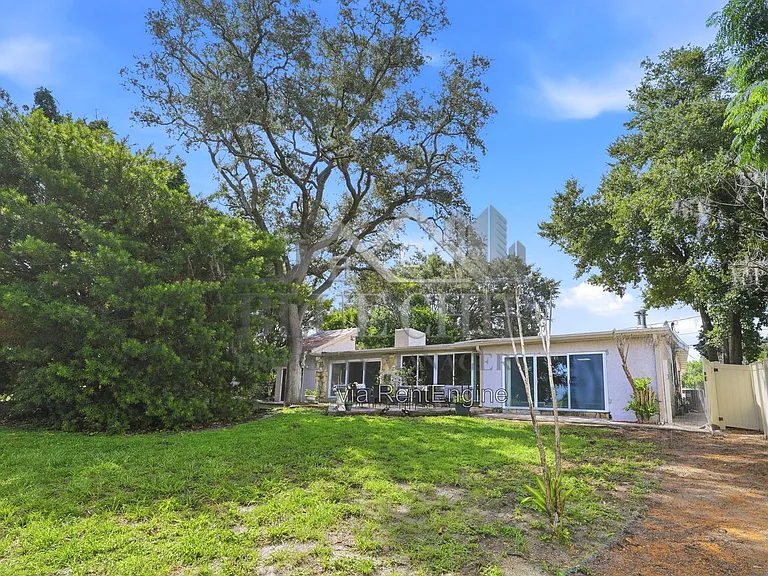 6714 Nina Rosa Dr — Photo 44