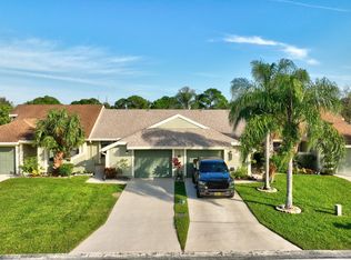 1520 SE Crayrich Ct, Port Saint Lucie, FL 34952