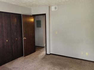 2426 E 50th St #4, Davenport, IA 52807