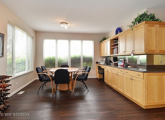 5th image of 53 Holabird Cir
