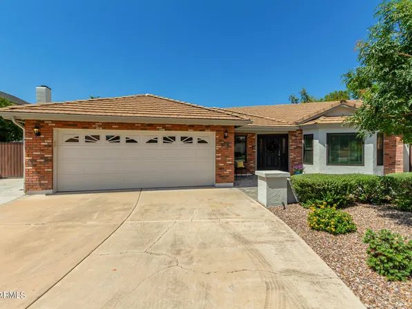 518 E MEADOWS Lane, Gilbert, AZ 85234