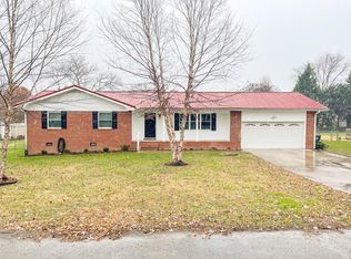 72 Edgewood Cir, Fort Oglethorpe, GA 30742