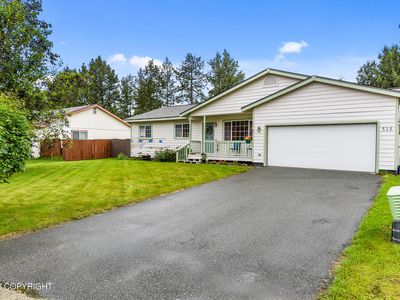 515 W Coville Ln, Palmer, AK, 99645
