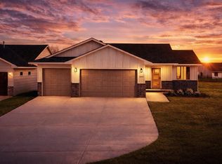 5518 N Saint Paul Ct, Wichita, KS 67204