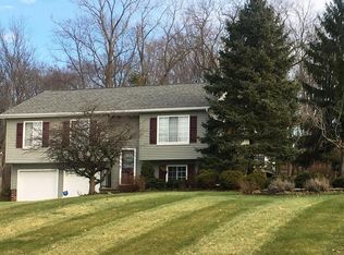 1105 Iroquois Run, Macedonia, OH 44056