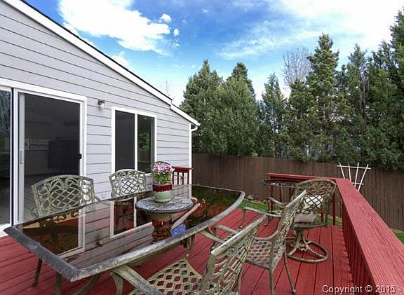 3rd image of 7635 Yellowwood Dr