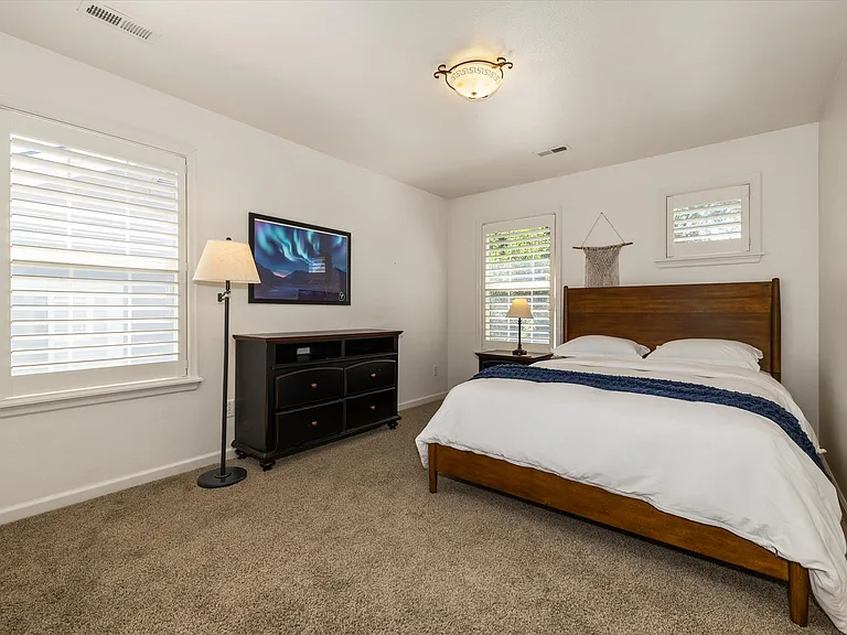 4052 S Mill Site Ave — Photo 31