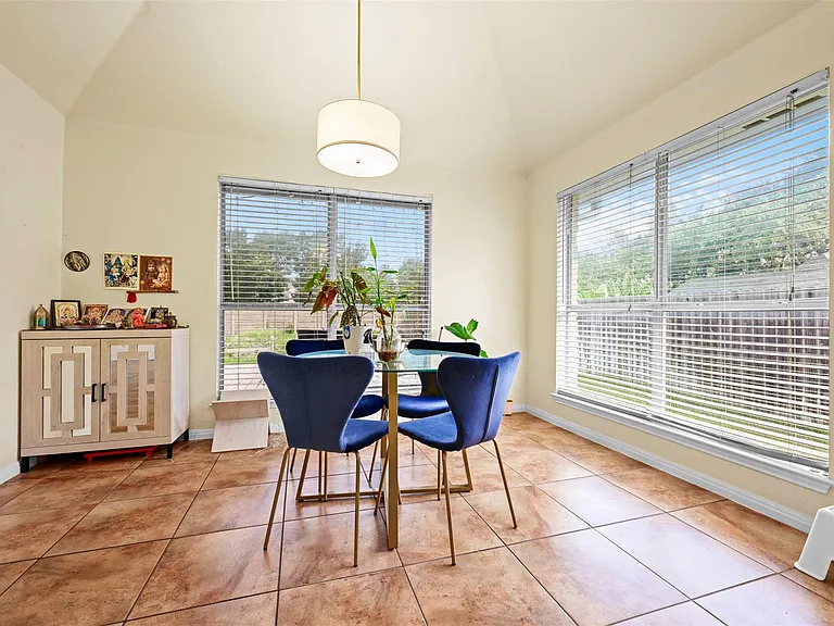 6006 Barletta Dr — Photo 13