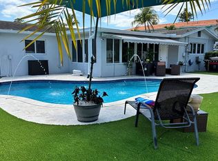 801 SE 14th St, Deerfield Beach, FL 33441