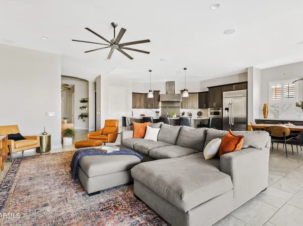 10332 E WAVELENGTH Avenue, Mesa, AZ 85212