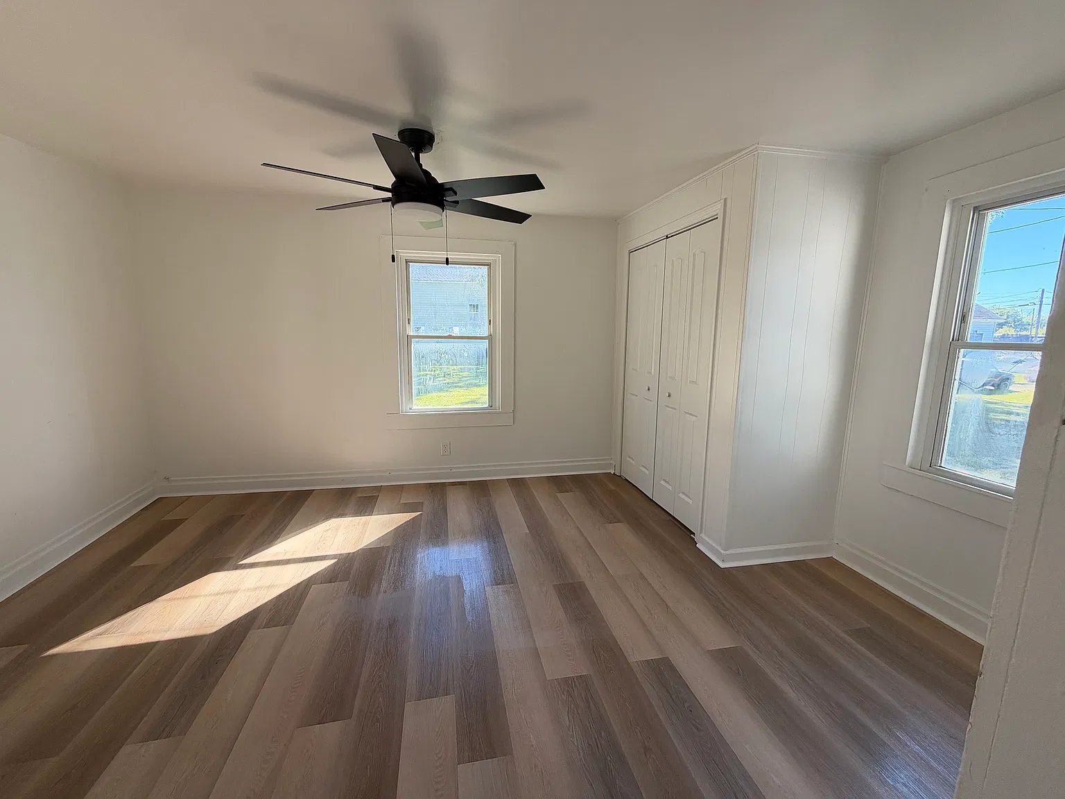3 bed, $1,600 — Photo 4
