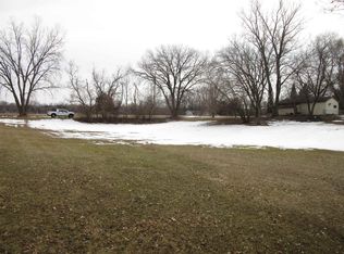 L-5 Green Dr, Pardeeville, WI 53954