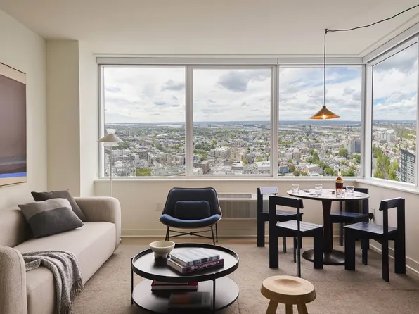 36 Journal Square image 2 of 6