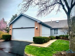 5807 Greenridge Ln #A, Toledo, OH 43615