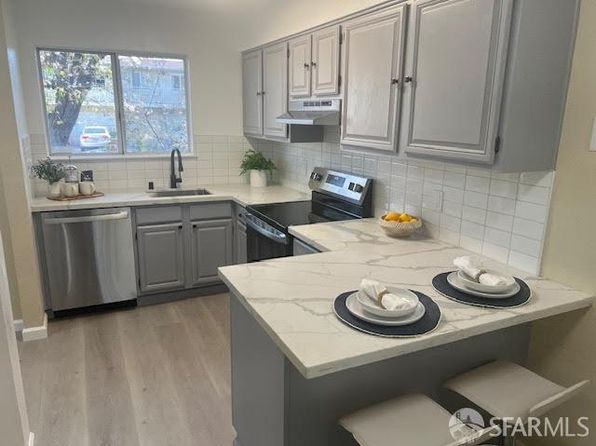 622 Hilton St, Redwood City, CA 94063