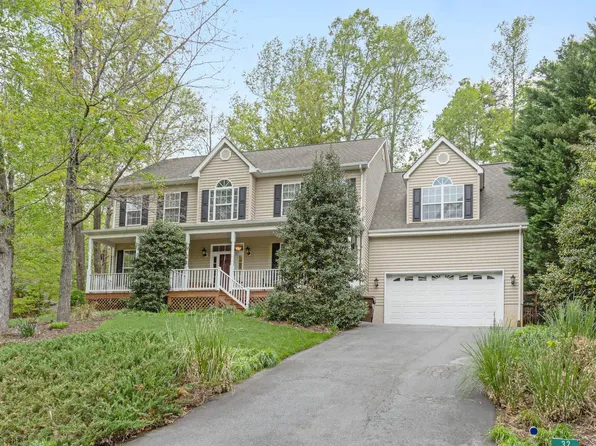 32 S Bearwood Dr, Palmyra, VA 22963