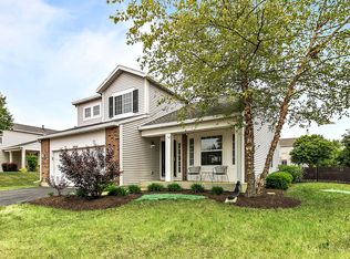 2054 Westbury Ln, Aurora, IL 60502