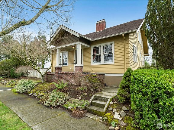 2nd image of 1730 Hillcrest Avenue