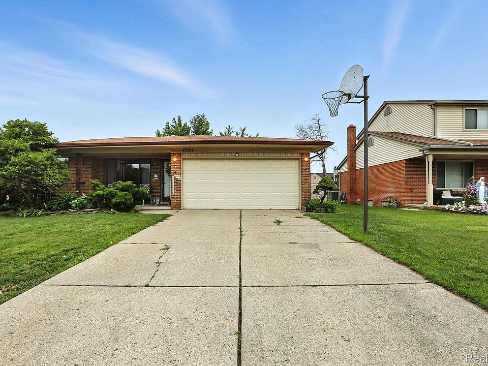 1st image of 4761 Fox Hill Dr