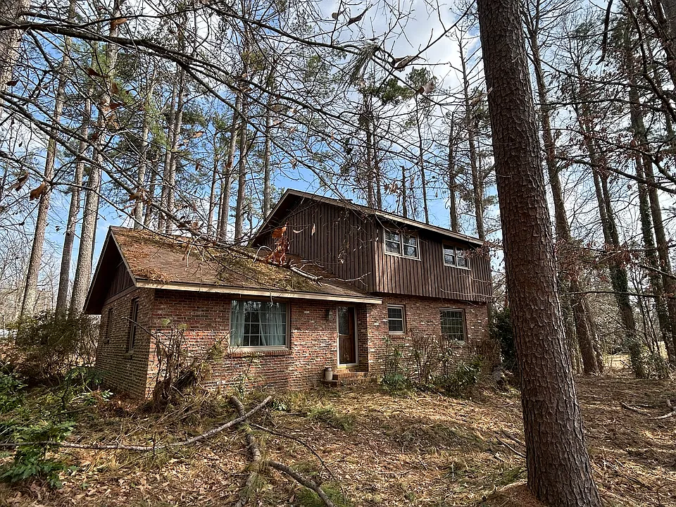7 County Road 205