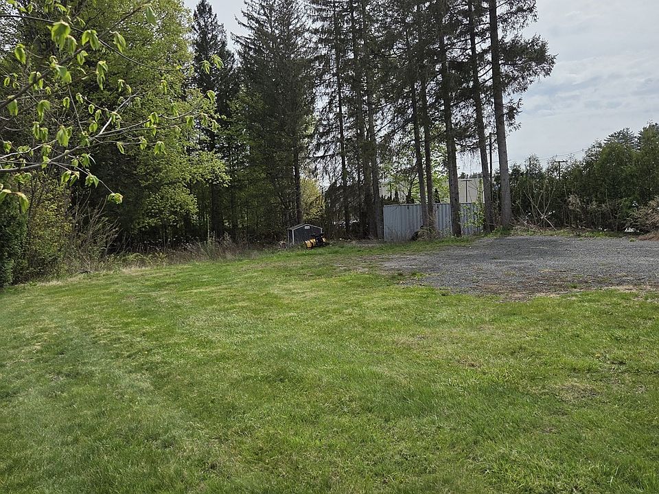 1st image of 104 Silver St