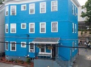 34 Earle St, Central Falls, RI 02863