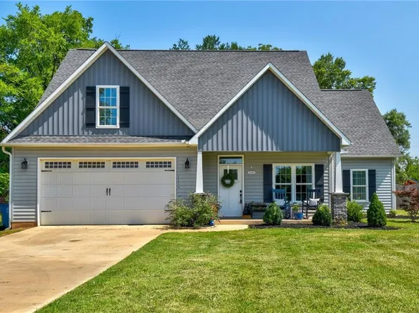 2239 Us Highway 64 E, Mocksville, NC 27028