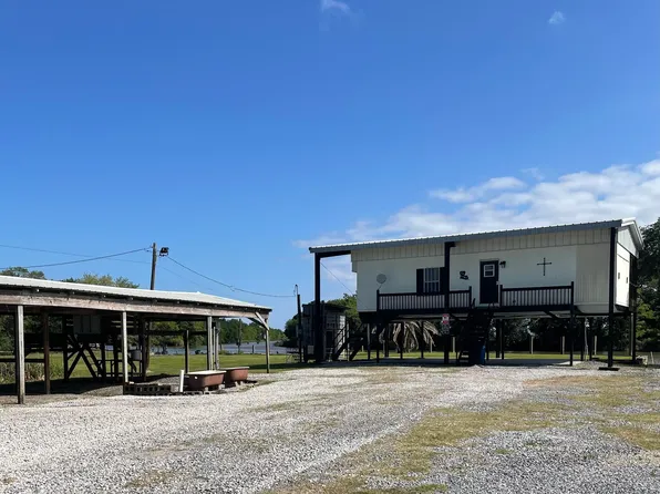 817 Boyance Rd, Erath, LA 70533