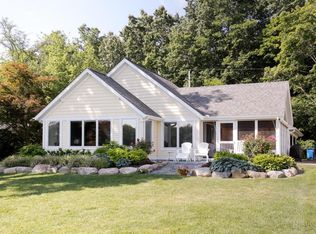 1625 Idlewild Dr, Richland, MI 49083