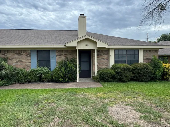 1414 Chapel Ridge Rd, Woodway, TX 76712