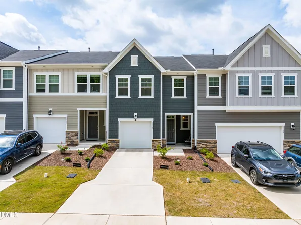 1712 Sweet Gardenia Way, Apex, NC 27502