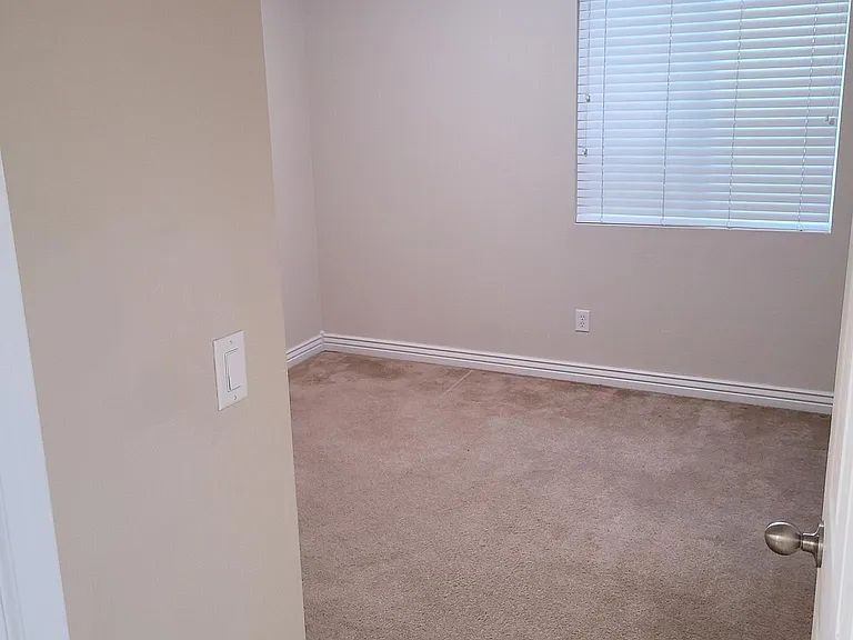 3821 S Kingsbury Ln #B6 — Photo 17