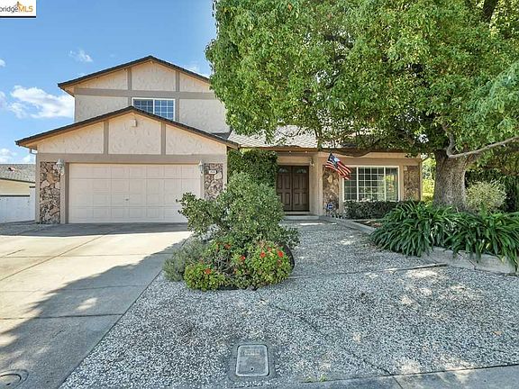 4th image of 3509 Garrow Dr
