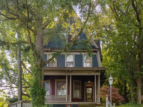 207 S 9th St, Lafayette, IN 47901