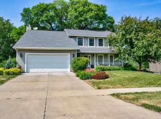 715 23rd St SW, Rochester, MN 55902